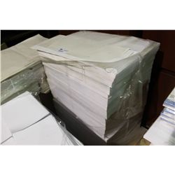 LOT OF PAPER PRODUCT