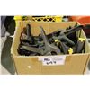 Image 1 : BOX OF WOOD CLAMPS