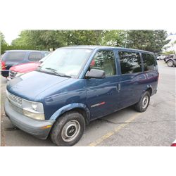 1999 BLUE CHEV ASTRO VAN 165,090KM GAS 4.3L