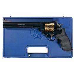 Smith & Wesson Model 29 Classic Double Action Revolver with Case