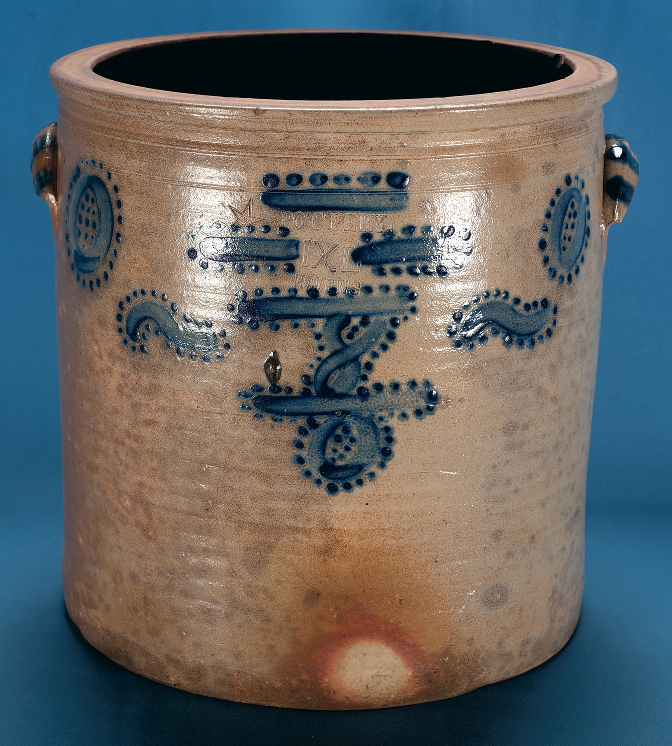 Ohio Eight Gallong Stoneware Crock with Beautiful Cobalt Blue Design