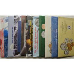 U.S. uncirculated Mint sets of the 90's, all original packaging