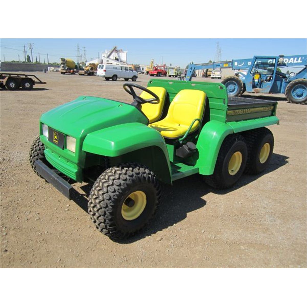 John Deere Gator 6x4 Utility Dump Cart