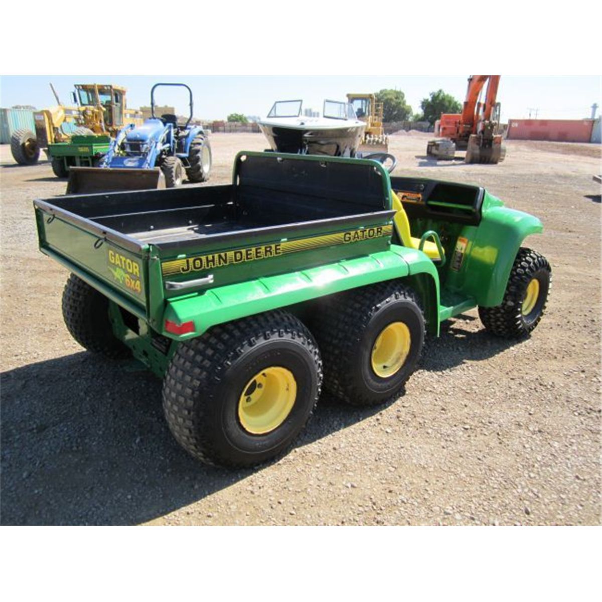 John Deere Gator 6x4 Utility Dump Cart