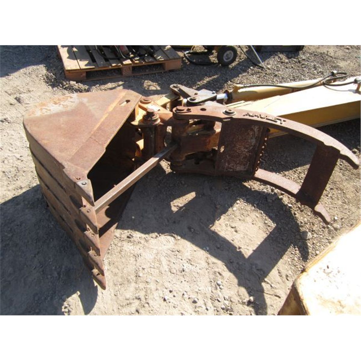 1997 Caterpillar Backhoe Loader Arm Attachment