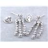 Image 3 : 18k Gold Dangling Earrings with Diamonds