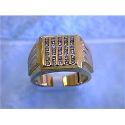 14k Yellow Gold Men's Ring with Diamonds