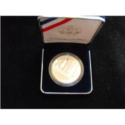 2010 SILVER DOLLAR AMERICAN VETERANS WITH BOX AND PAPERS