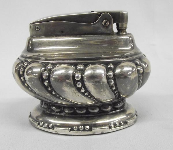 Vintage Ronson Cigarette Lighter