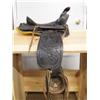 Image 2 : Vintage Child's Hand Tooled Western Saddle