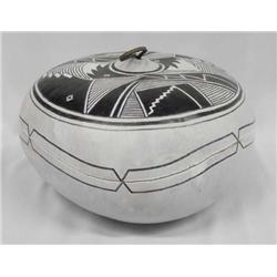 Native American Gourd Art - Hawiyeh-ehi