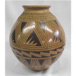 Mata Ortiz Pottery By Jesus Tena