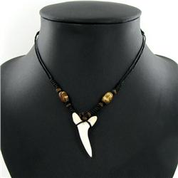 Tibet Shark Tooth Agate Bead Choker Necklace (JEW-3197)