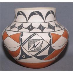 LAGUNA POTTERY JAR