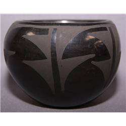 SANTA CLARA POTTERY BOWL
