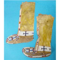 Northern Cheyenne beaded leg moccasins, 1890 ca.