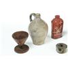 Image 2 : SEVEN PIECES OF POTTERY AND TREENWARE.