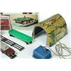 Image 3 : LIONEL ELECTRIC TRAIN SET.
