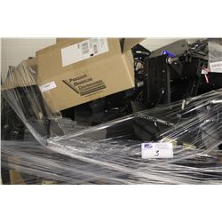 LOT OF ASSORTED COMPUTER EQUIPMENT
