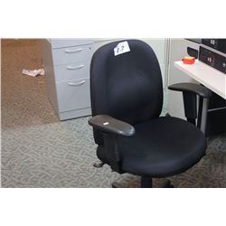BLACK MULTILEVER EXECUTIVE TASK CHAIR