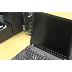 IBM P60 NOTEBOOK COMPUTER WITH 14" SCREEN