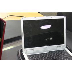 BELL INSPIRON 640M PORTABLE PC WITH 14" MONITOR