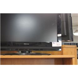 TOSHIBA REGZA 32" LCD TELEVISION
