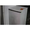 Image 1 : GOLDSTAR BAR FRIDGE