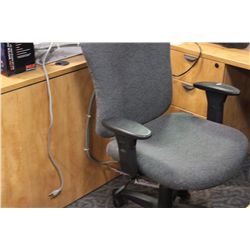 GREY MULTILEVER HIGHBACK ERGONOMIC TASK CHAIR