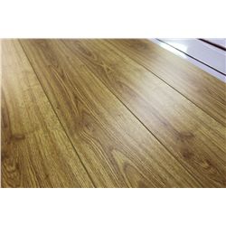 HAUSLOCK CLASSIC OAK 12MM LAMINATE FLOORING