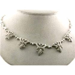 18k White Gold Diamond Necklace