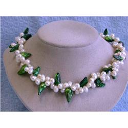 Fresh Water and Dyed Fresh Water Pearl Necklace