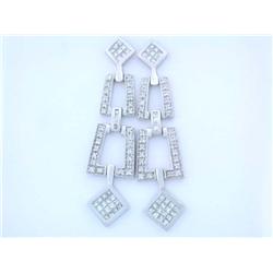 14k White Gold Dangling Earrings