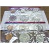 Image 2 : 1972 US MINT SET (UNC) P/D/S (WITH ENVELOPE)