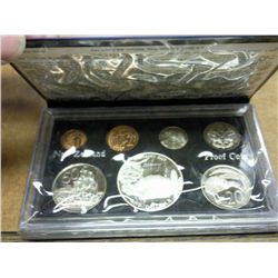 1977 NEW ZEALAND PROOF COIN SET $ IS STERLING