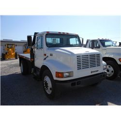 1999 INTERNATIONAL 4700