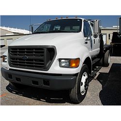 2003 FORD F-650  CREWCAB FLATBED