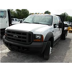 2005 FORD F-450  CREWCAB FLATBED