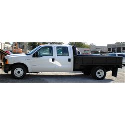2005 FORD F-350  CREWCAB FLATBED