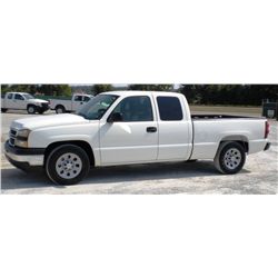 2006 CHEVROLET SILVERADO  EXT CAB