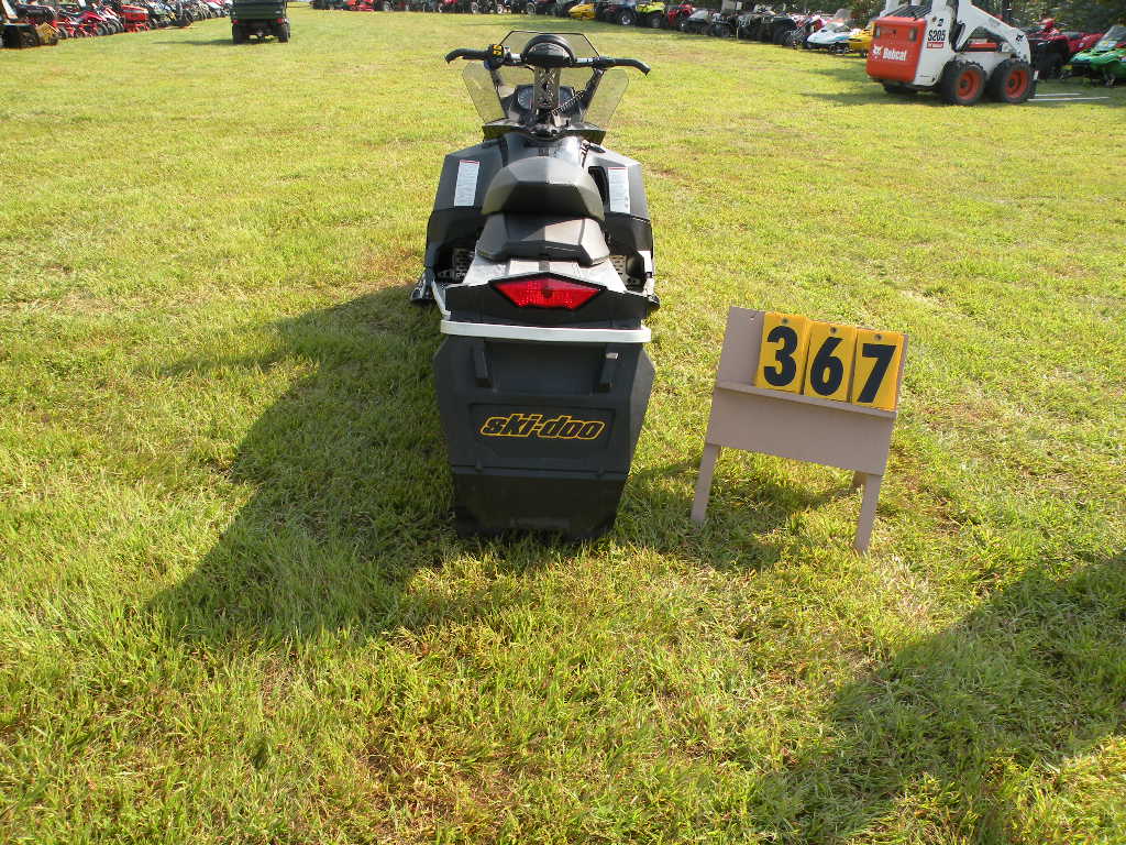 2008 Ski Doo Summit 800 146 2008 Ski Doo Summit 800 146