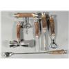 Image 1 : 6 Piece Stag Handled & Sterling Bar Accessory Set