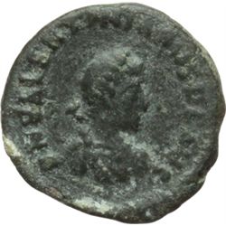 Impero Romano.    Valentiniano II (375-392). AE 12 mm. Costantinopoli. D/ Busto diademato a destra. 