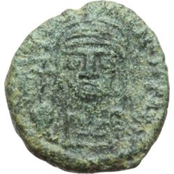 Impero Bizantino.    Giustino II (565-578). Decanummo, Sicilia. D/ Busto frontale. R/ Croce. In ogni