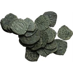 Monete e Medaglie di Zecche Italiane.   Napoli.  Lotto di 22 monete aragonesi per lo pivp denari.   