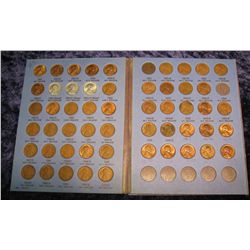 326. 1941 up Partial Set of Lincoln Cents in a Whitman folder. Circulated. (54 pcs.).