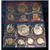 Image 1 : 697. 1974 U.S. Mint Set in original cellophane.
