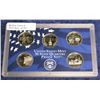 Image 1 : 787. 2000 S Statehood Quarter Set in original plastic Mint case.