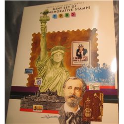 809. 1985 Commemorative Stamp Year Set.