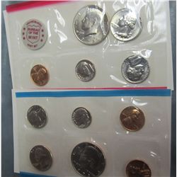 919. 1972 US Mint Set. Original as Issued.